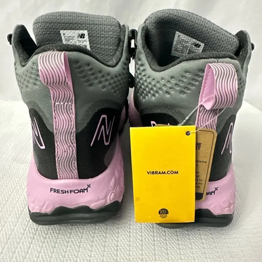 New Balance Women's 9.5 B Fresh Foam X Hierro V1 Trail Running